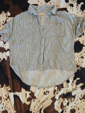 Sim & Sam Striped Button-Up Top in Black & White